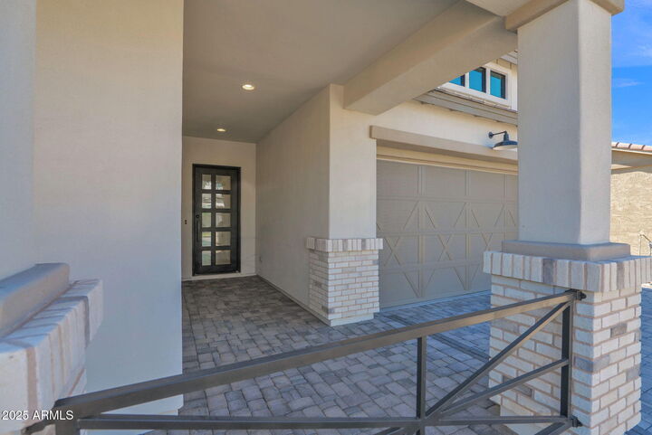 Property Photo: 5641 E Sayan Street AZ 85215