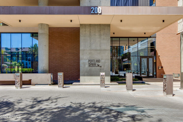 Property Photo:  200 W Portland Street 511  AZ 85003