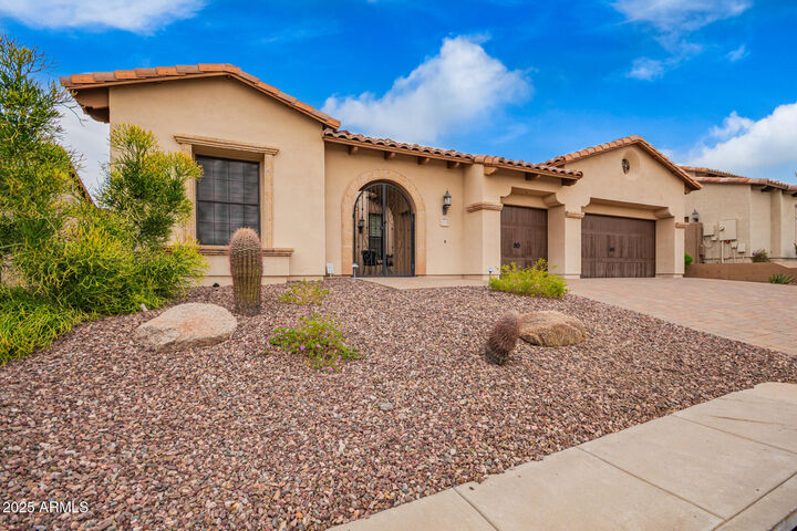 Property Photo:  8034 E Sugarloaf Circle  AZ 85207 