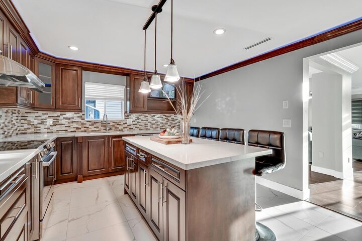 Property Photo: 345 Fenton Street BC V3M 5J1