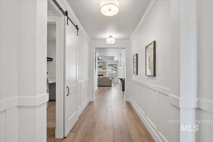 Property Photo: 830 E Territory ID 83646