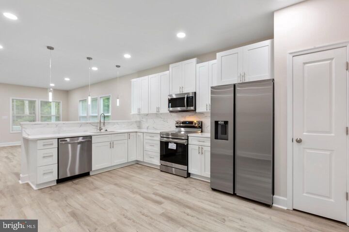Property Photo: 46 Salina Lane VA 22443
