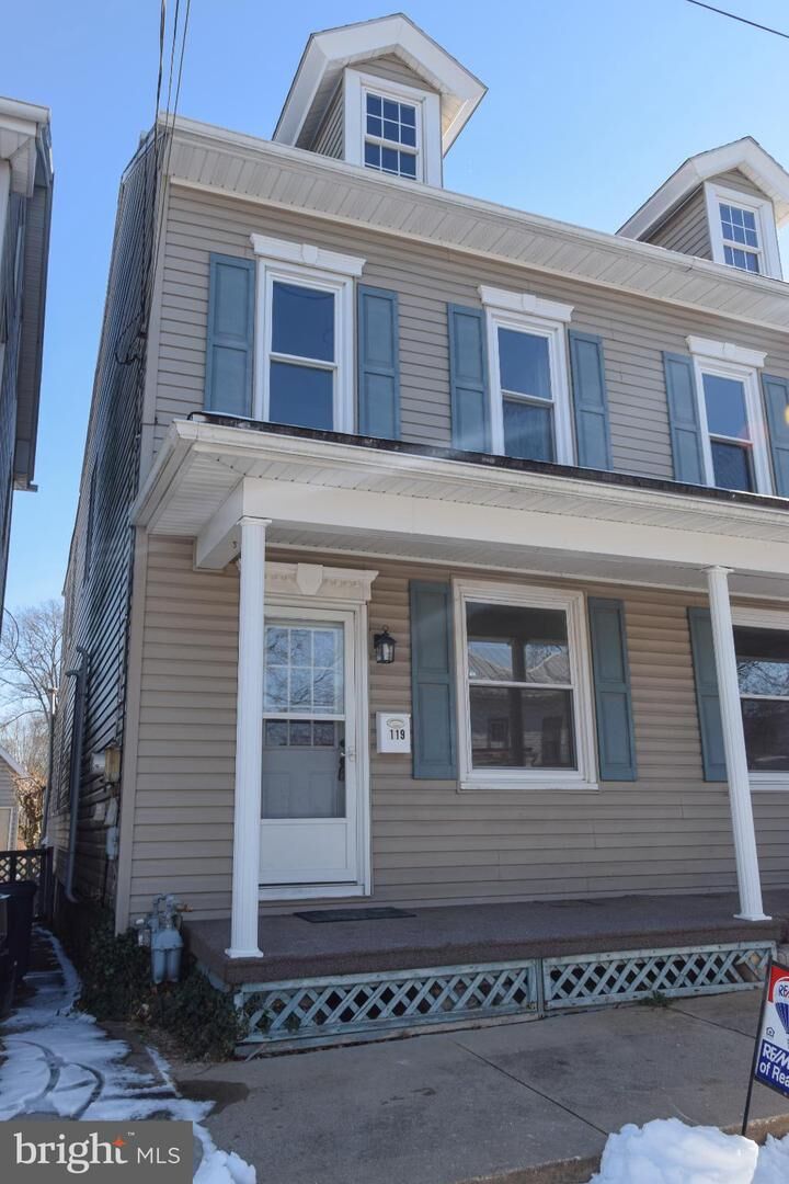 Property Photo: 119 N Robeson Street PA 19551