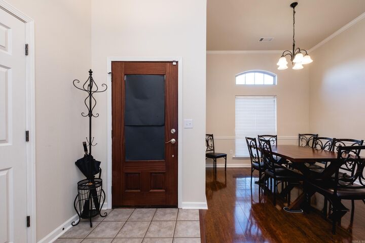 Property Photo: 13616 Stonehenge Cove AR 72117