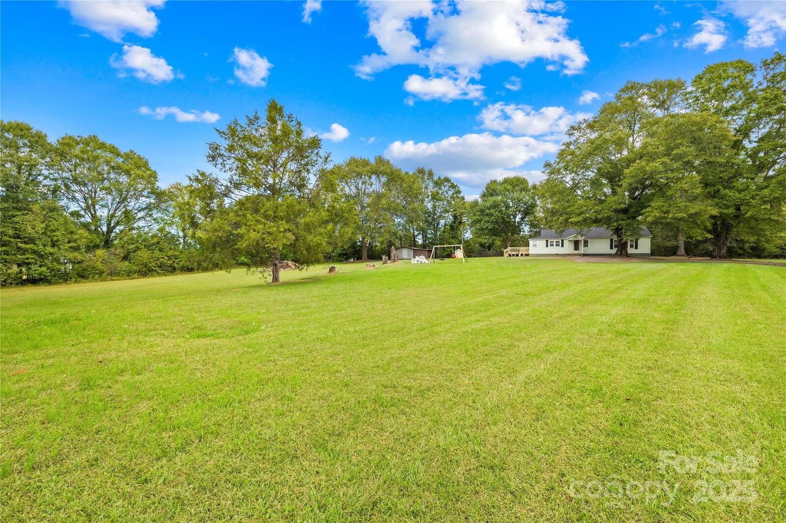 Property Photo: 1214 Maple Springs Ch Road NC 28152