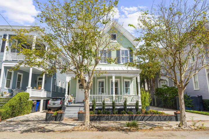 Property Photo:  6 Rutledge Avenue  SC 29401 