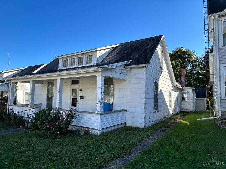 Property Photo: 124 N East Street OH 45133