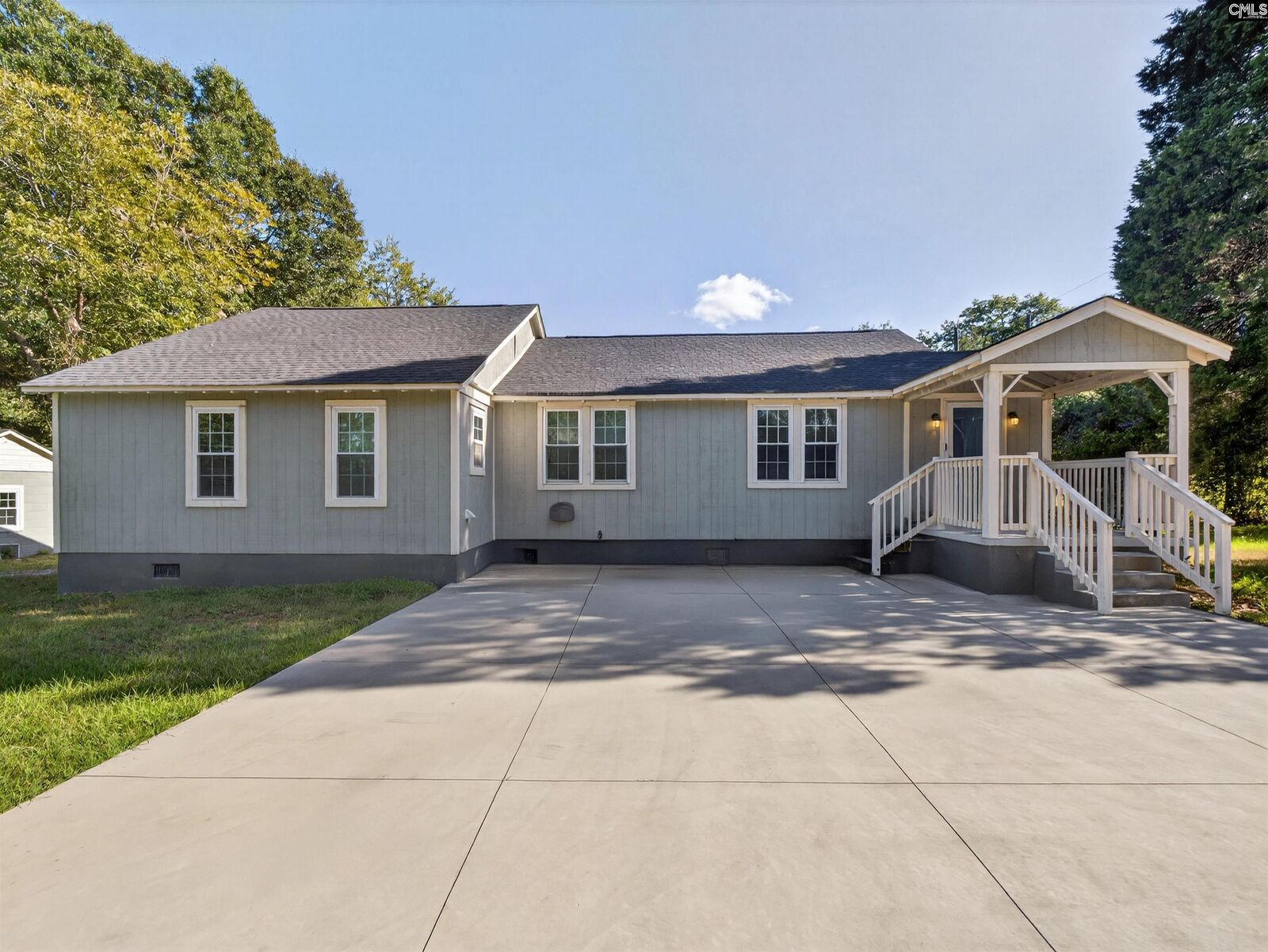 Property Photo: 1114 West SC 29045