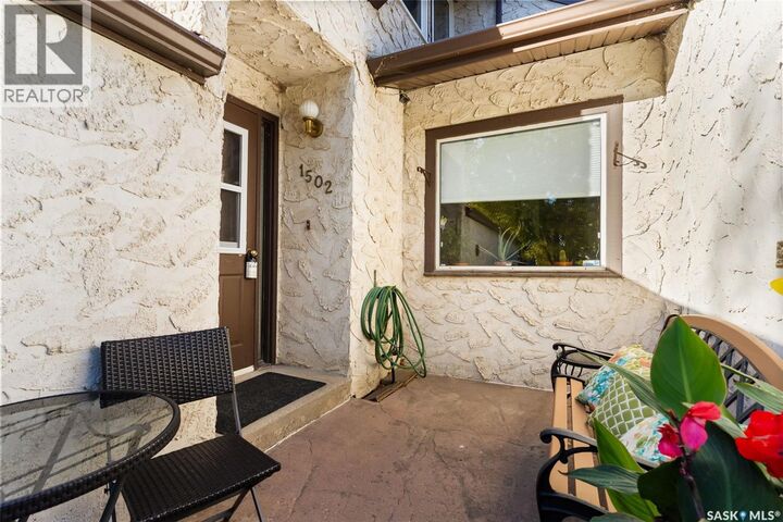 Photo de la propriété:  1502 Jubilee Avenue  SK S4S 3T3 