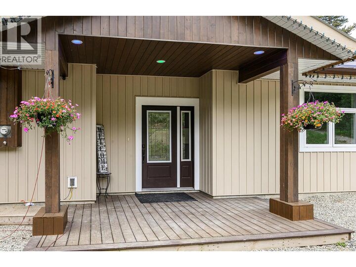 Property Photo: 2944 McCreight Road BC V0E 3E1