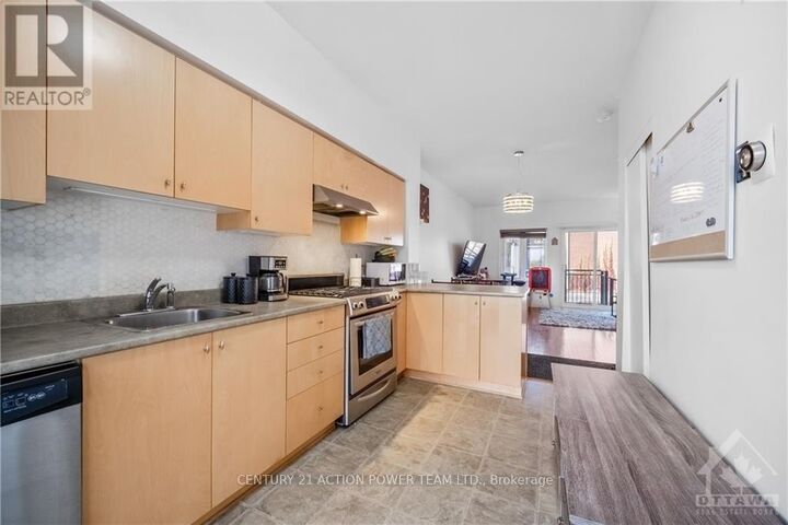 Property Photo:  799 Montreal Road 28  ON K1K 0S9 