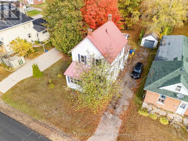 Property Photo: 535 McGee Street ON K8A 6E3