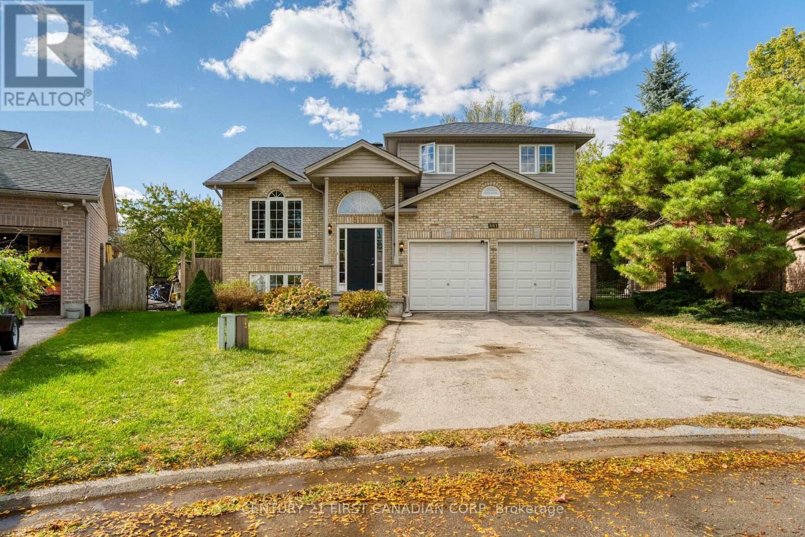 Property Photo:  581 Forest Creek Place  ON N5Y 5T7 