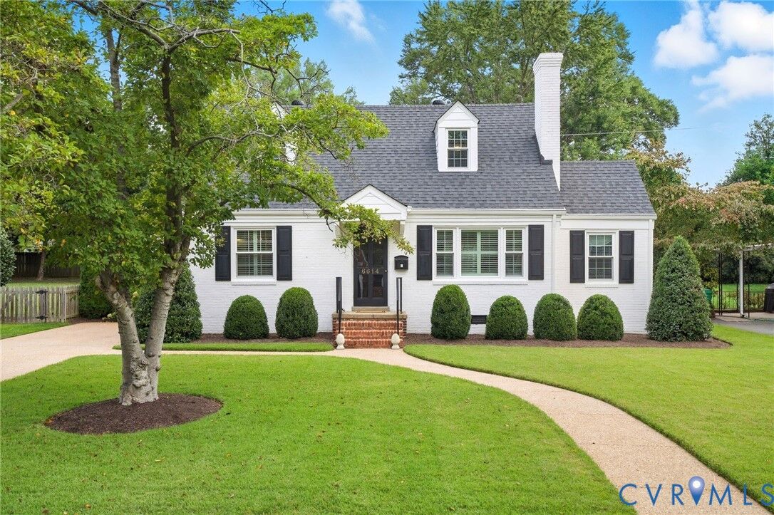 Property Photo: 6614 W Franklin Street VA 23226
