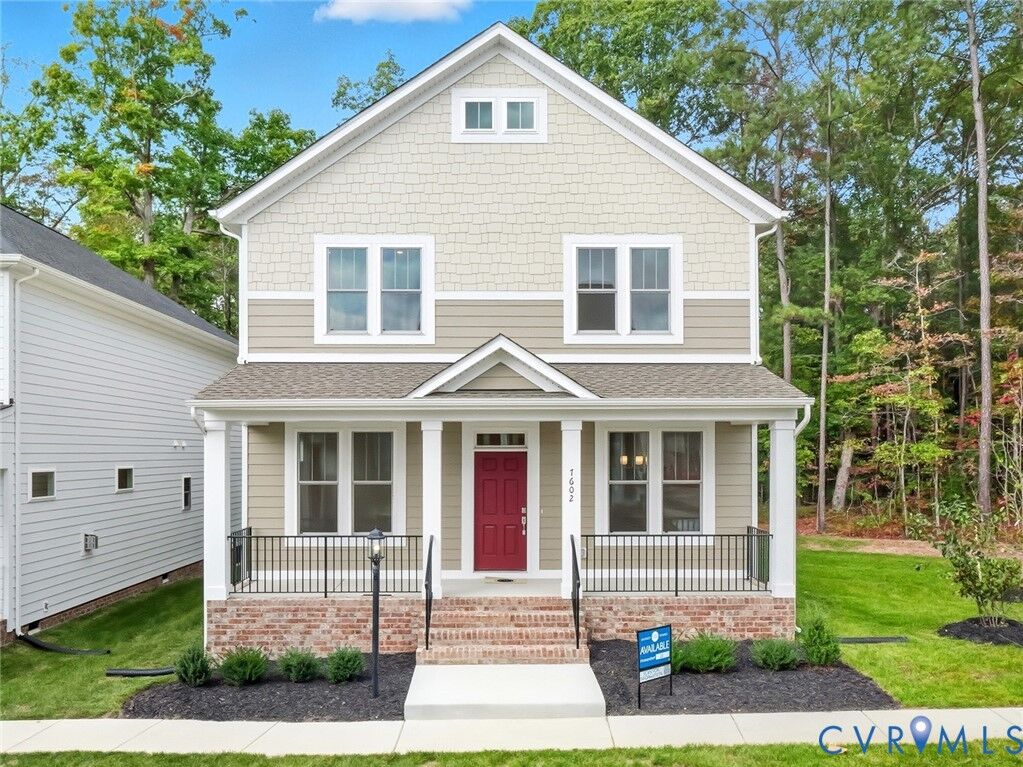 Property Photo:  7602 Oak Grove Tree Drive  VA 23832 