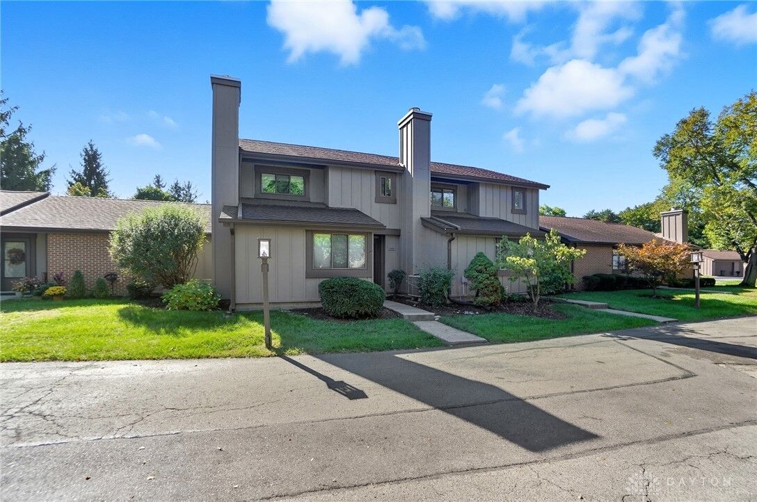 Property Photo: 6046 N Quinella Way OH 45459