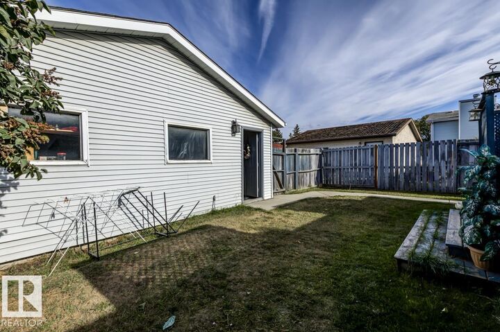 Property Photo: 1187 Lakewood Road NW AB T6K 4C6