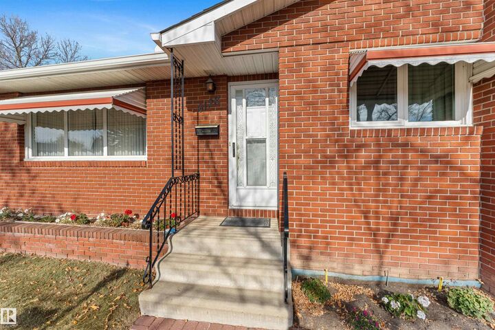 Property Photo: 6128 145 Avenue NW AB T5A 1S8