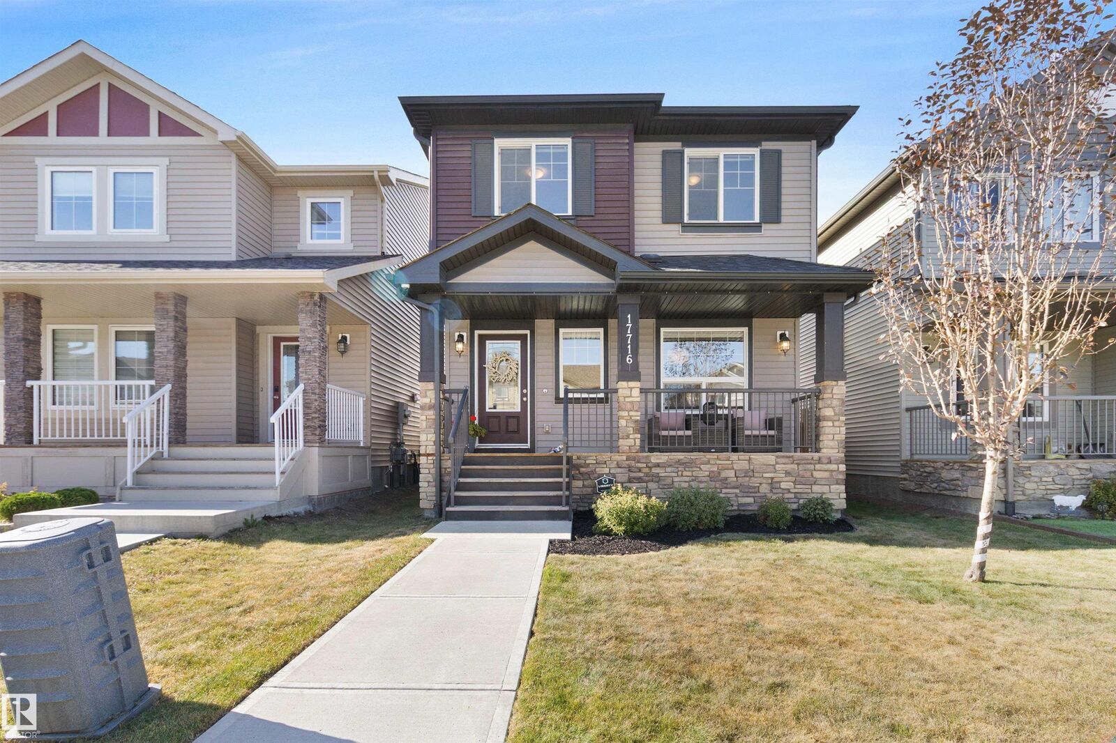 Property Photo: 17716 64 Street NW AB T5Y 3X4