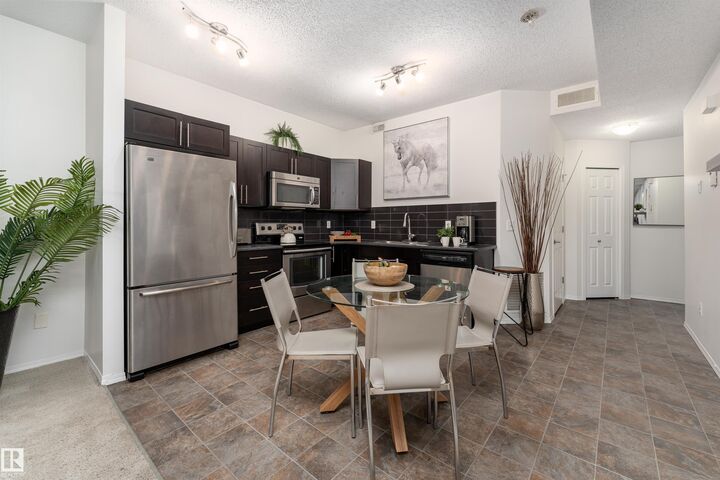 6520 2 Avenue SW 22  Edmonton AB T6X 1S4 photo