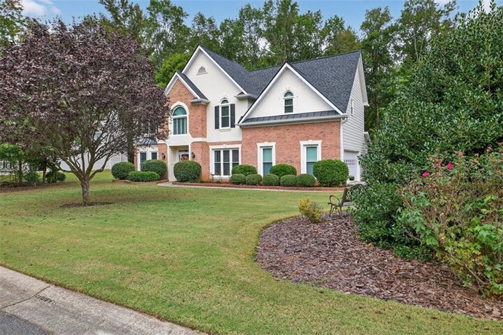 Property Photo: 1135 Meadow Perch Court GA 30043
