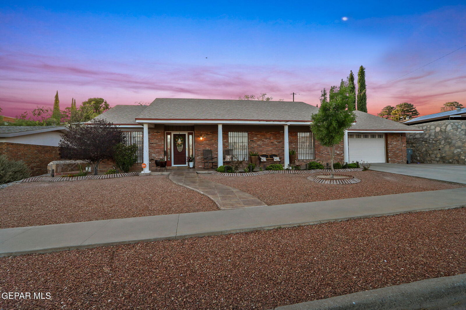 Property Photo:  729 Castile Avenue  TX 79912 