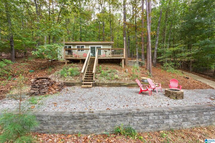 Property Photo: 265 Lakeland Hills Drive AL 35160