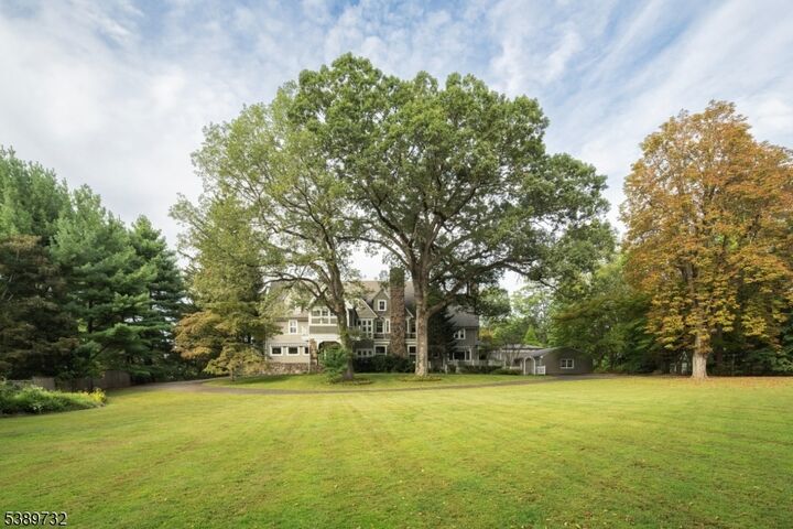 Property Photo: 17 Three Gables Rd NJ 07960
