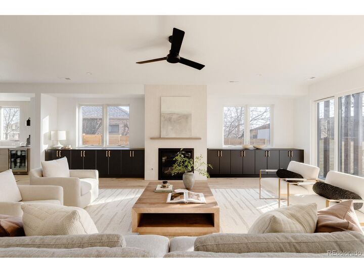 Property Photo:  2112 Perry St  CO 80212 