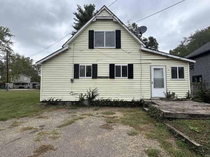 Property Photo: 7247 Bethany Park Road IN 46151