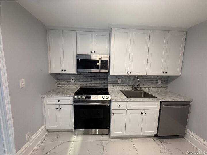 Property Photo: 18 Edgewood Street NY 10605