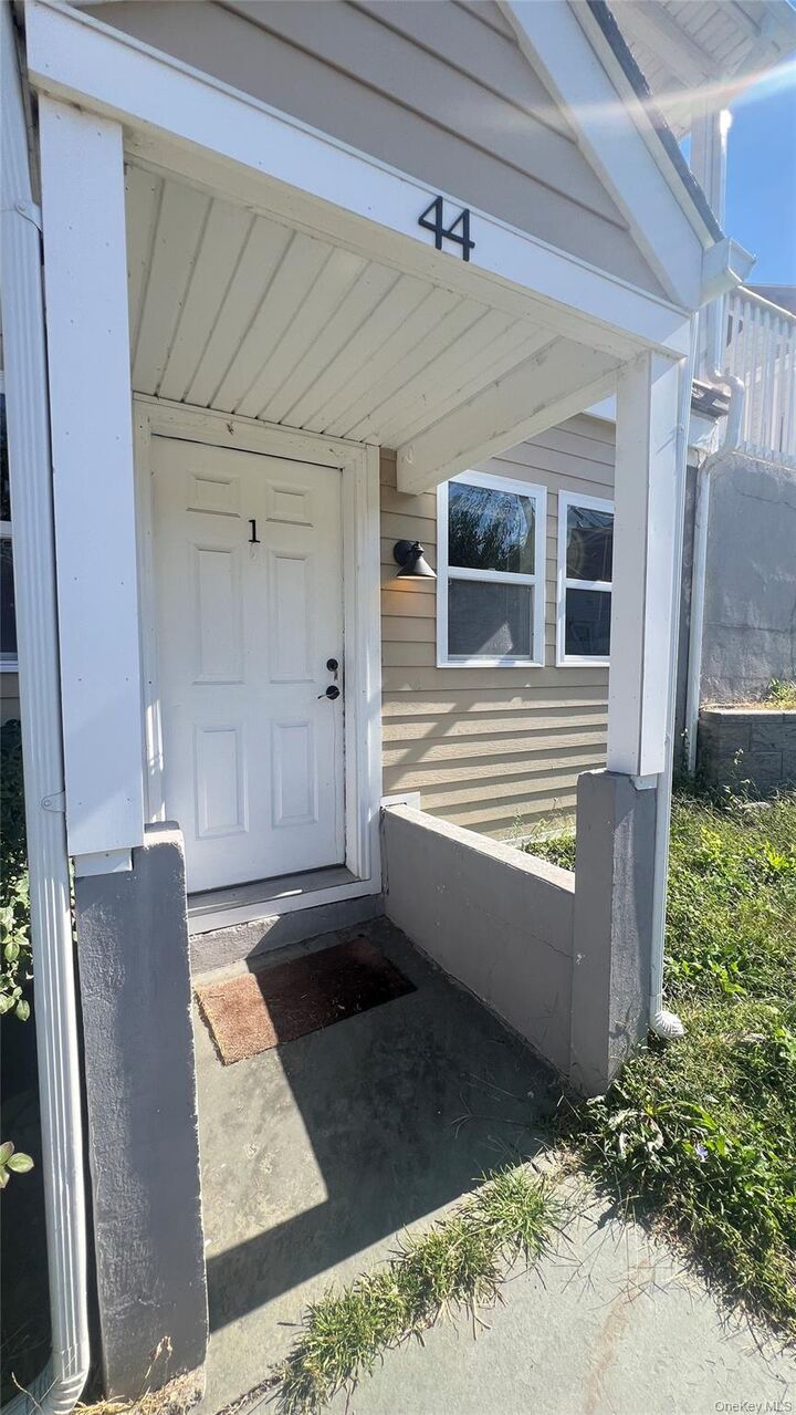 Property Photo:  44 E Main Street 1  NY 12508 
