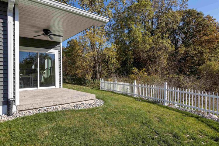 Property Photo:  7615 Cole  MI 48642 