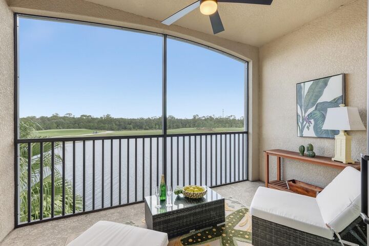 Property Photo: 16904 Vardon Terrace 305 FL 34211