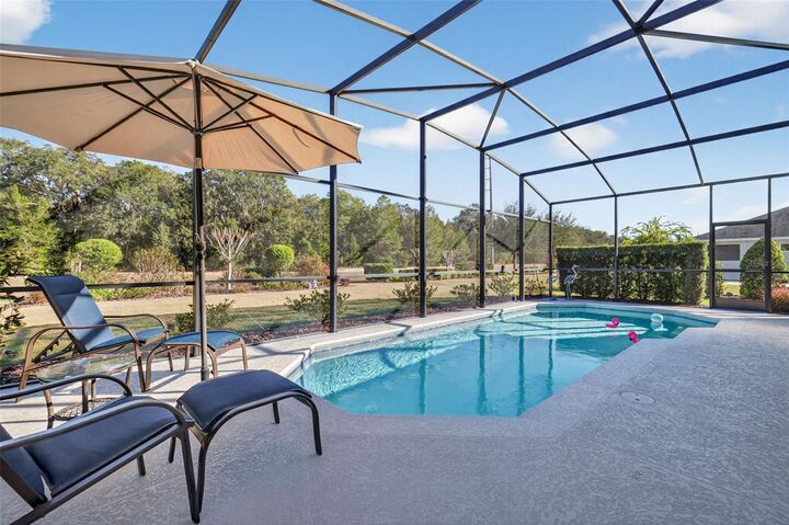 Property Photo:  8464 Bridgeport Bay Circle  FL 32757 