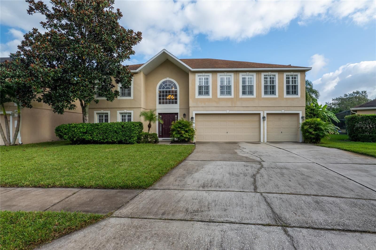 Property Photo: 515 Granite Circle FL 32766