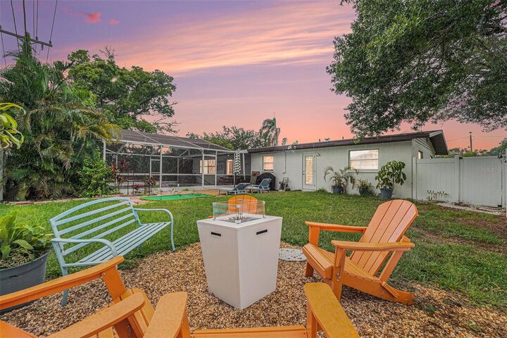 Property Photo: 3201 Southern Parkway W FL 34205