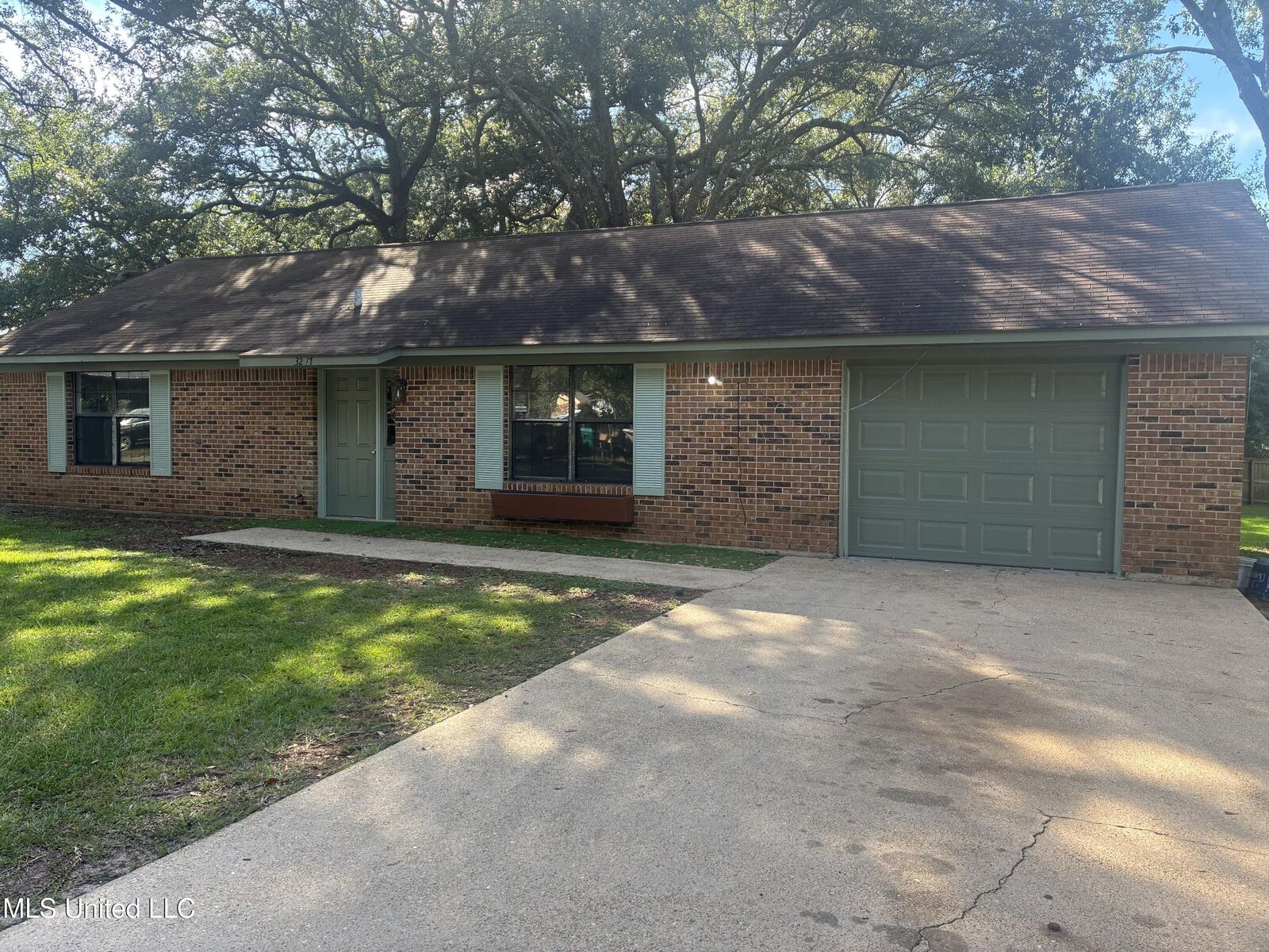 Property Photo: 3217 Milstead Road MS 39553