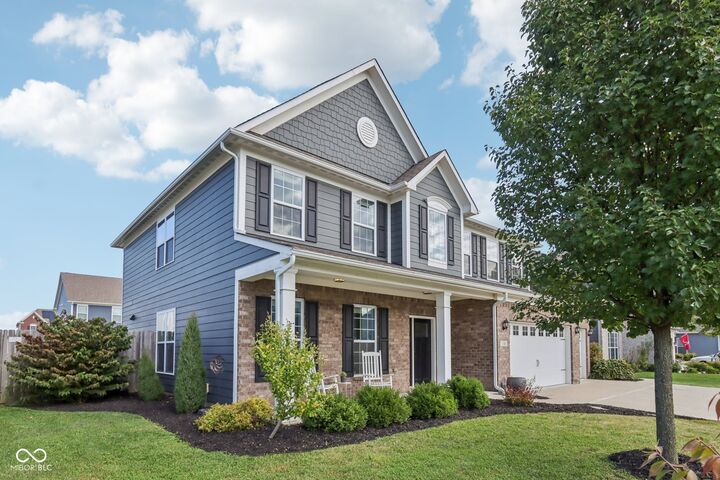 Property Photo: 1340 Fieldcrest Lane IN 46143