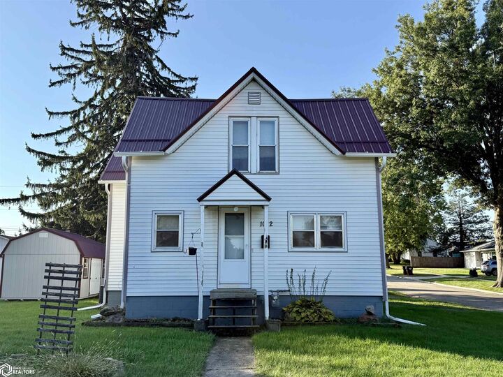 1012 W Boone Street  Marshalltown IA 50158 photo
