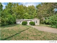 Property Photo: 9507 Marlowe Avenue MO 63114