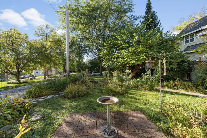 Property Photo:  2012 Sunkist Ave  WI 53188 