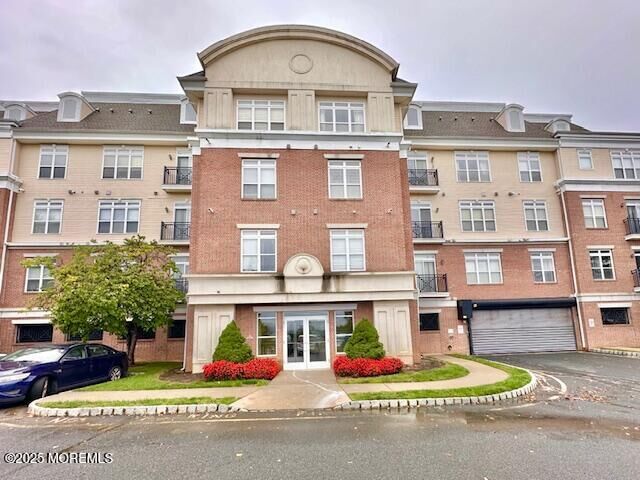 Property Photo: 6203 Fernandez Court NJ 08859