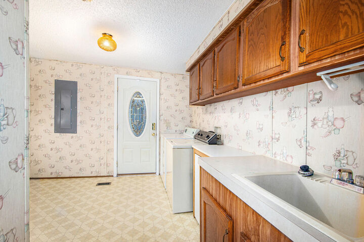 Property Photo:  11980 Hanover Rd Road  MI 49241 
