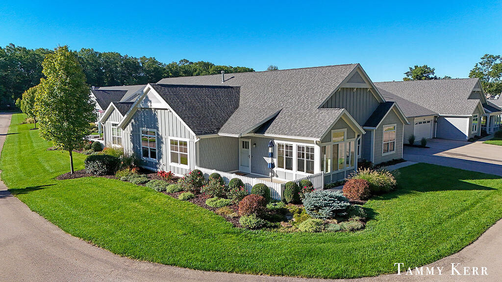 Property Photo: 197 Janes View Drive MI 49424