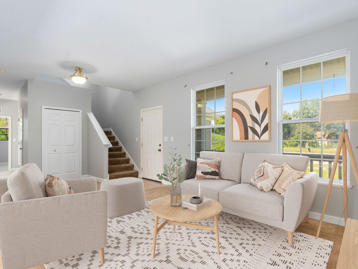 Property Photo:  2 Ava Court  IL 60440 