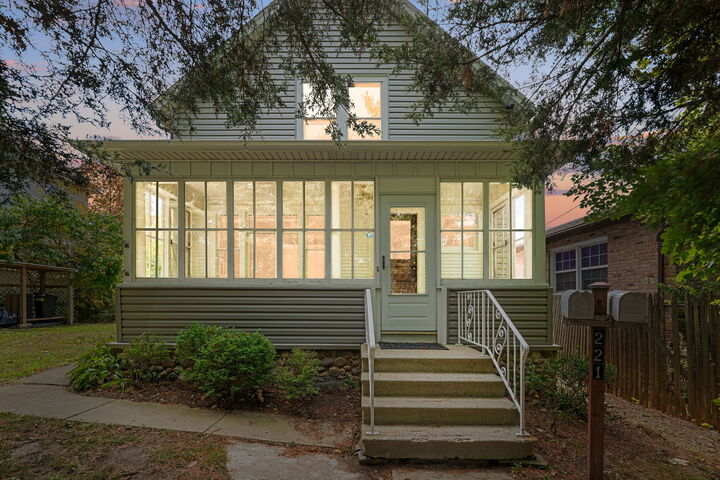 Property Photo:  221 Burchell Avenue  IL 60040 