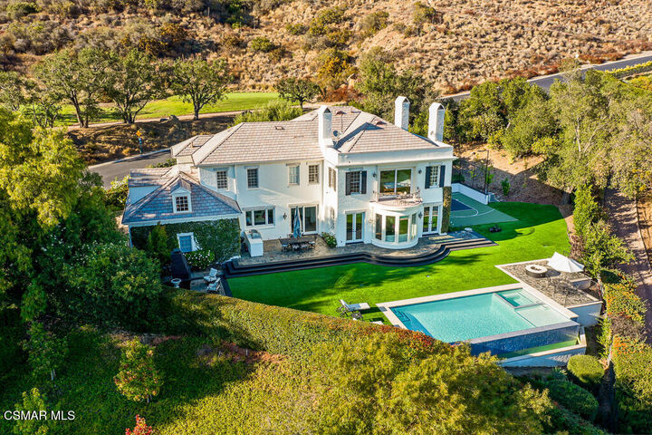 Property Photo: 508 W Stafford Road CA 91361