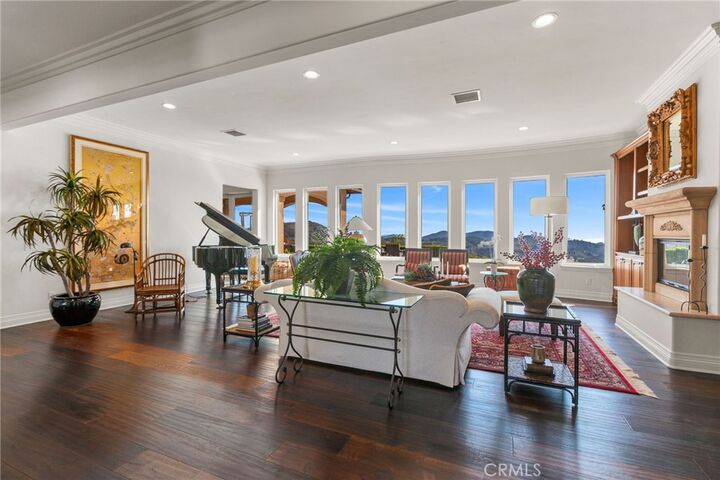 Property Photo: 26088 Calle Catrina CA 92590