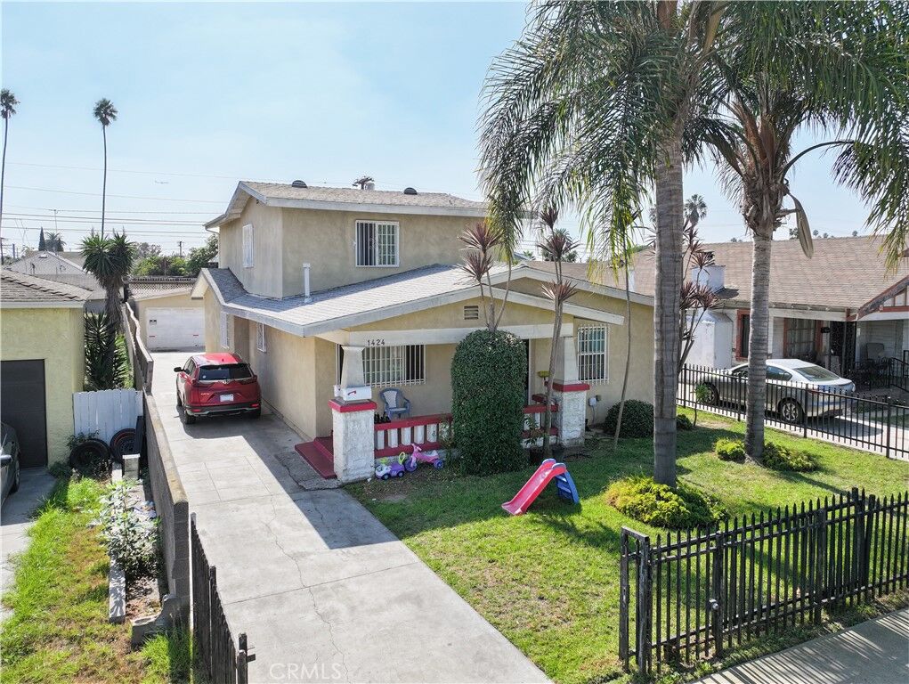 Property Photo:  1424 W 49th Street  CA 90062 
